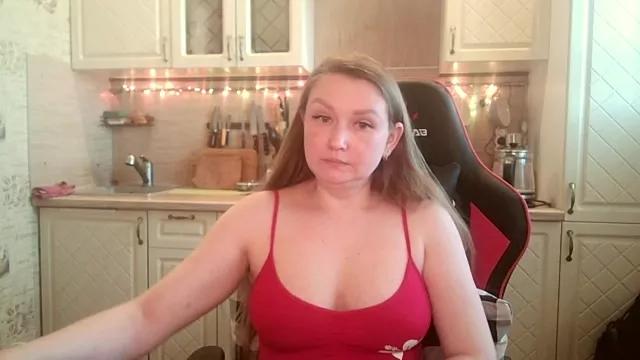 Freechat desperatehousewife__ on StripChat