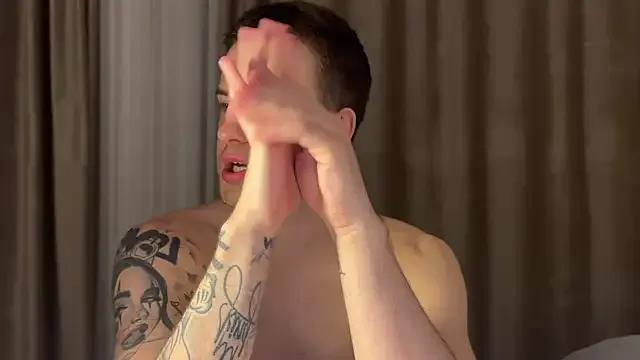 Freechat dominantrodri on StripChat