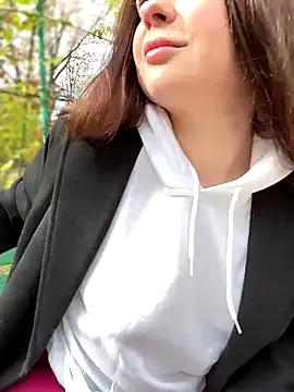 Freechat dreams4u on StripChat