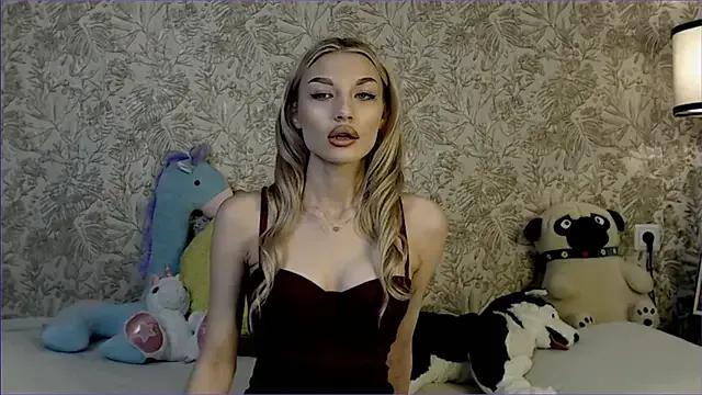 Ella_Milla — Sit on the splits