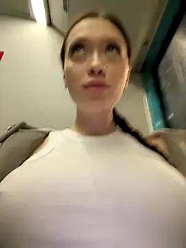 Freechat EstaVista on StripChat