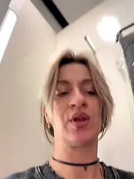 Freechat EvvaMur on StripChat