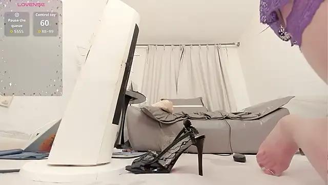 StripChat fox-yiyi is Freechat fox-yiyi — Freechat on StripChat