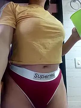 Freechat Fox_Roxxan on StripChat