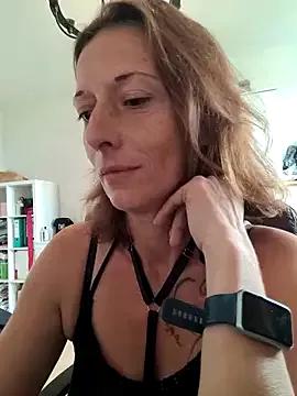 Private FrauMueller on StripChat