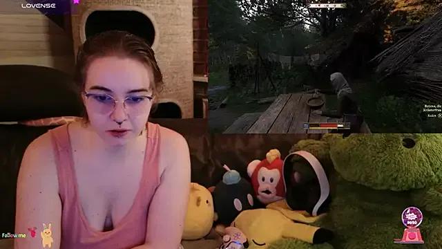 Freechat GamerGirl_Eve on StripChat