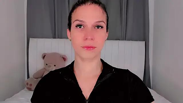 Freechat gatitavenecis on StripChat