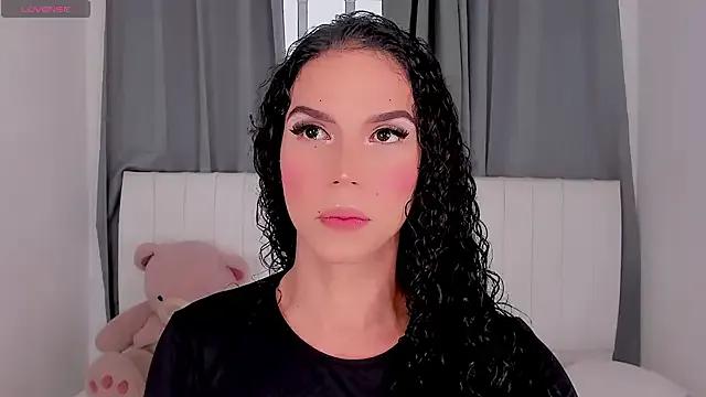 Freechat gatitavenecis on StripChat