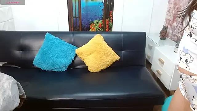 StripChat gigi_gilt_ is Freechat gigi_gilt_ — Inflate a balloon until it bursts with