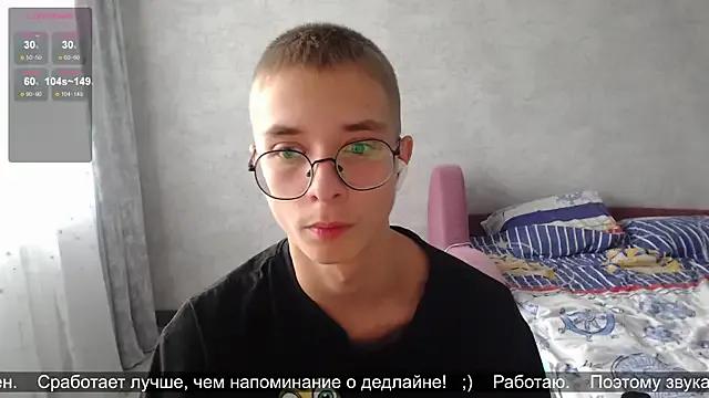 StripChat glasses_cat is Freechat glasses_cat — Cum show