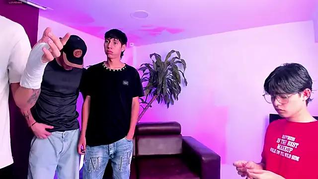 Freechat Handsomeboyss19 on StripChat