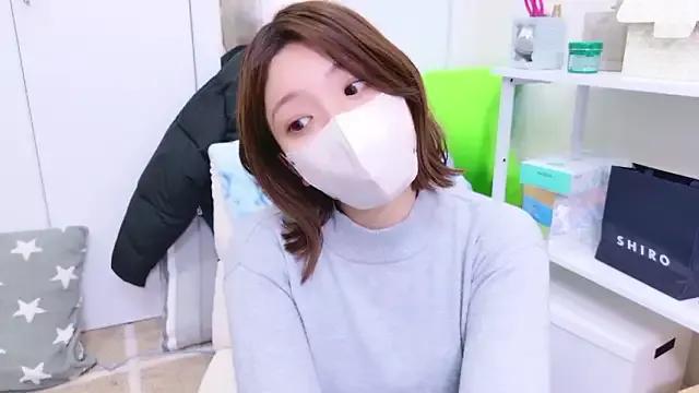 Group HaruruHappy on StripChat