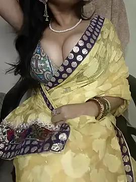 Freechat Hey_Jully on StripChat