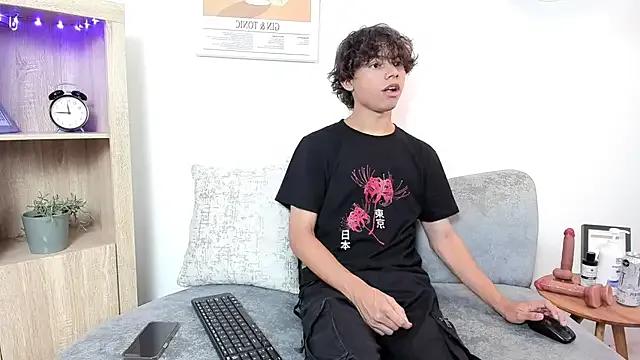 Freechat Honeymoon_sariel on StripChat