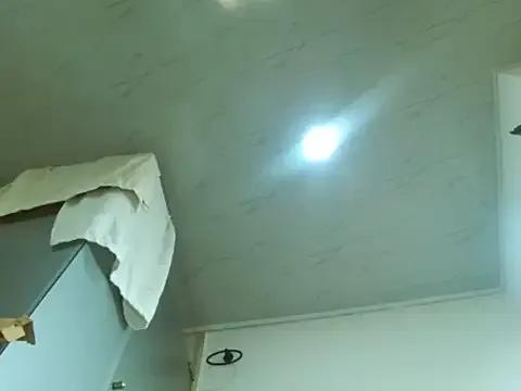 Freechat hornymilf_69xxx on StripChat