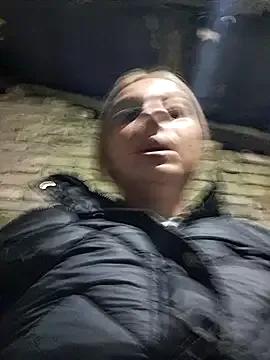 hotamanda01 — Naked girl+doggy sex