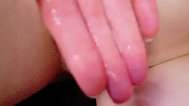 Group irohani_usagi on StripChat