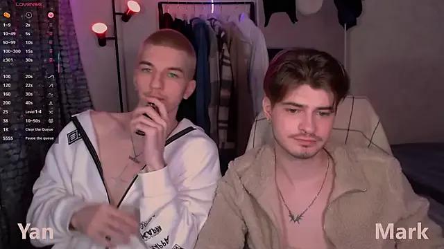 itsyanbb — naked both