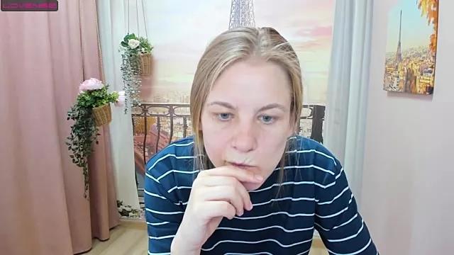 Private JadeSoft on StripChat