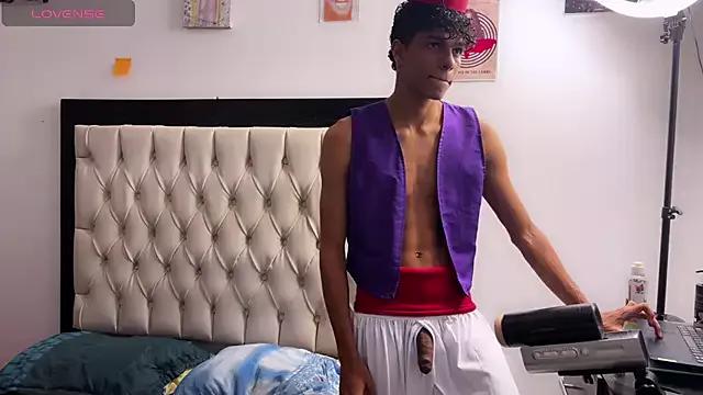 Freechat JamesDreams on StripChat