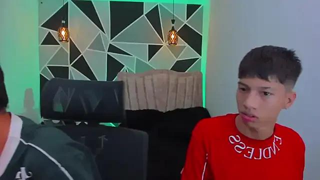 Freechat Juan_Nd_Steven on StripChat