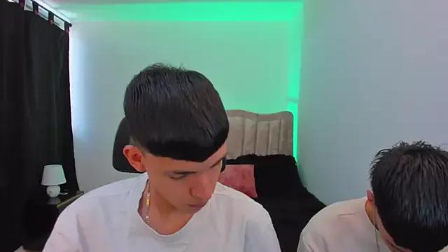 Freechat Juan_Nd_Steven on StripChat