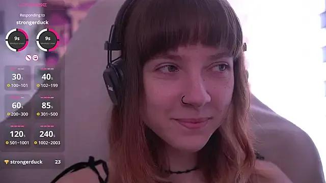 Freechat juliapie on StripChat