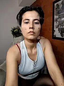 Freechat kanela3434 on StripChat