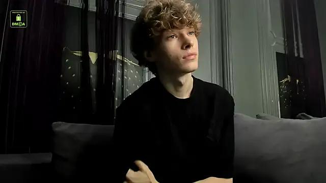 Freechat Kevin_Garsia on StripChat