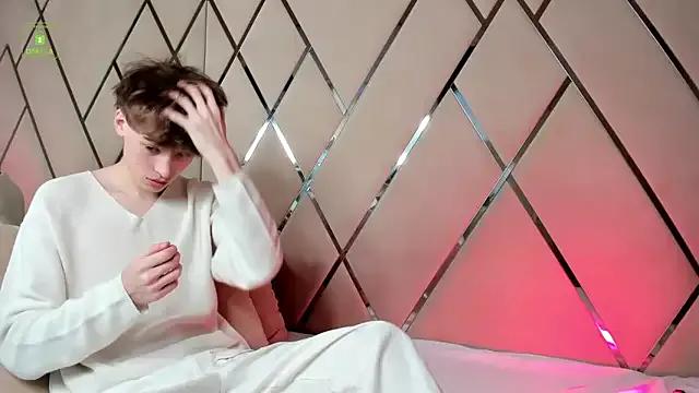 Freechat Kevin_Garsia on StripChat