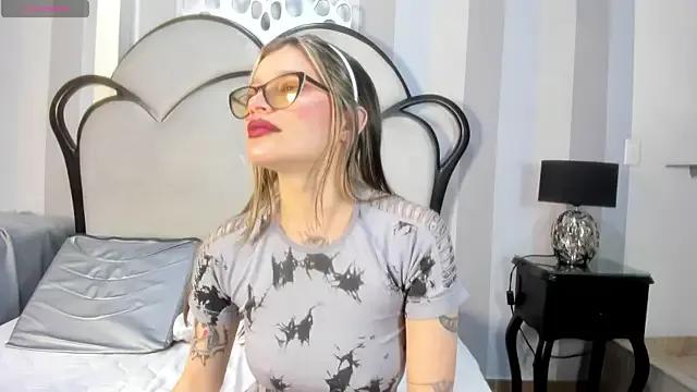 Private KoraSweett on StripChat