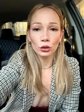 Freechat LavenderHot on StripChat