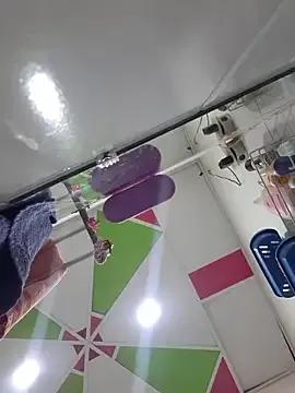 lila_kitty81 on StripChat 