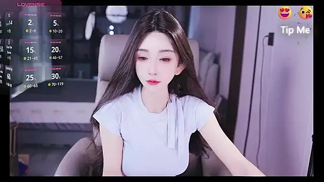 Freechat Liora- on StripChat