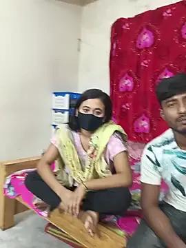 Freechat Love_Queen11 on StripChat