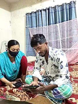 Freechat Love_Queen11 on StripChat