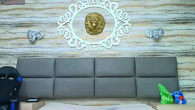 Freechat Lovers_21 on StripChat