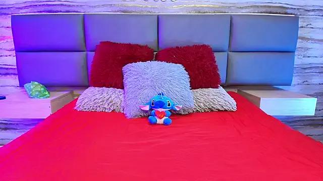 Freechat Lovers_21 on StripChat