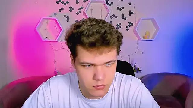 Freechat lucas_long_ on StripChat