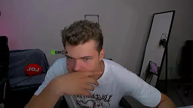 Freechat lucas_long_ on StripChat