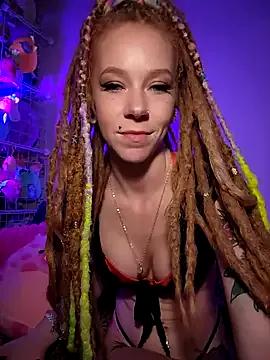 Freechat LucidLucy on StripChat