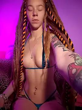 Freechat LucidLucy on StripChat