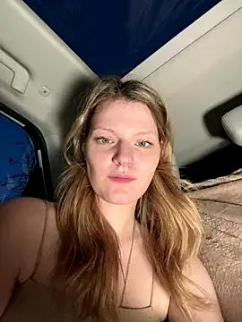 Freechat MaryHiggins on StripChat