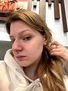 Freechat MaryHiggins on StripChat