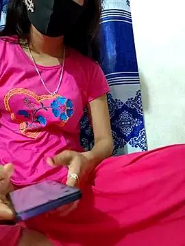 maya-Couple19 on StripChat 