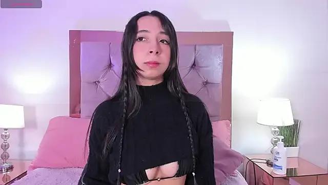 Freechat melanie_hills on StripChat