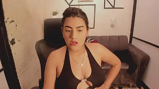 Freechat MelodySnow on StripChat