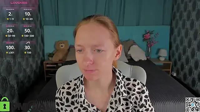 Freechat Mia_E1fie on StripChat