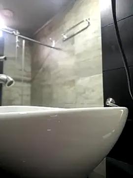 Freechat Mila_LS on StripChat