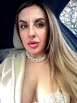 Private MilfNextDoor20 on StripChat